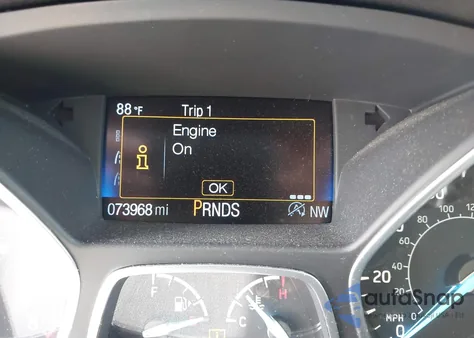 2017 Ford Escape Titanium из США, поврежденный, VIN 1FMCU0JD4HUC39683